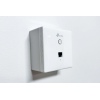 TP-LINK držák s kabelovou krytkou pro EAP115/250/650-Wall a TAPO S210/S220 na stěnu , bílý