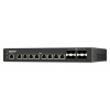 QNAP řízený průmyslový switch QSW-IM3216-8S8T: 16x 10G porty (8x 10Gb SFP+ a 8x 10Gb RJ-45)