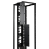 Kabelový manažer vertikální SmartRack 6 (15.24cm), kabelový kanál s výřezy pro kabely a krytem