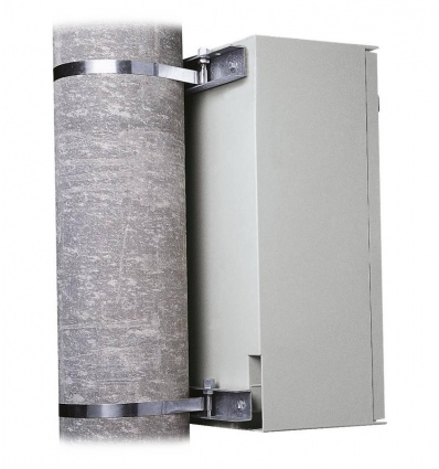 XtendLan Držák na sloup pro rozvaděče XtendLan šíře až 536mm